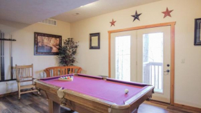 Forest Heights Lodge by Dreams2Reality Vacations-Includes FREE Attraction Tickets Daily!